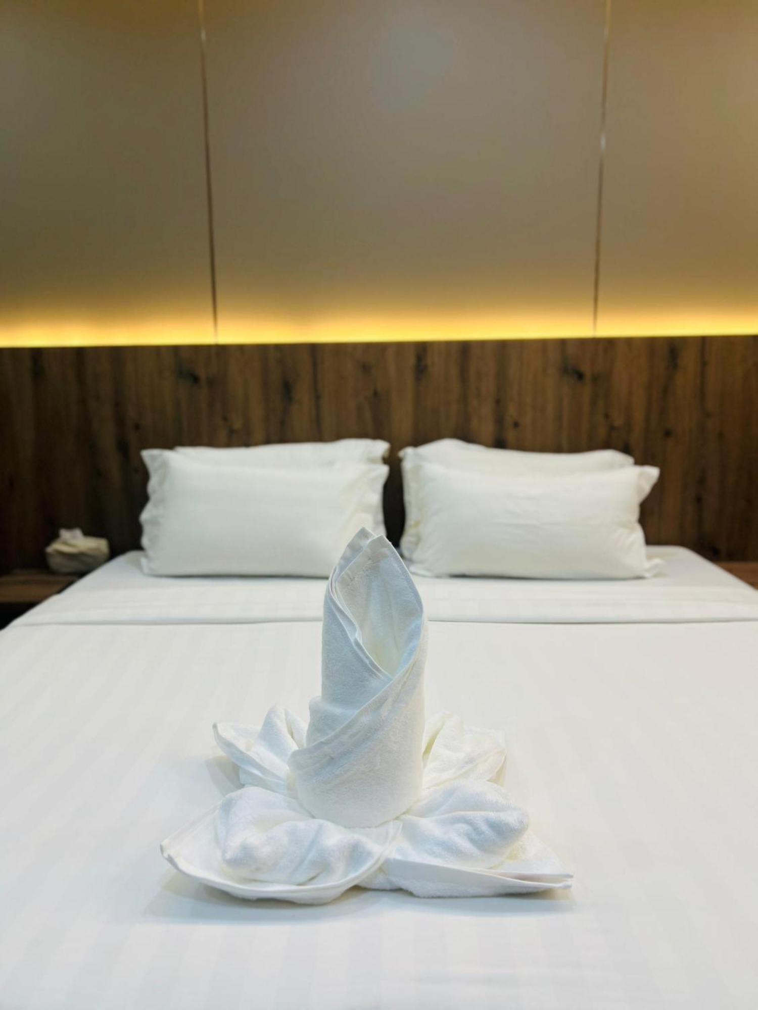 Kkia Hotel Kota Kinabalu Esterno foto